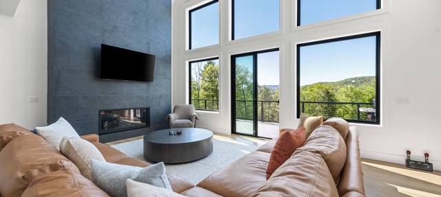 Modern Mountain Luxury Escape