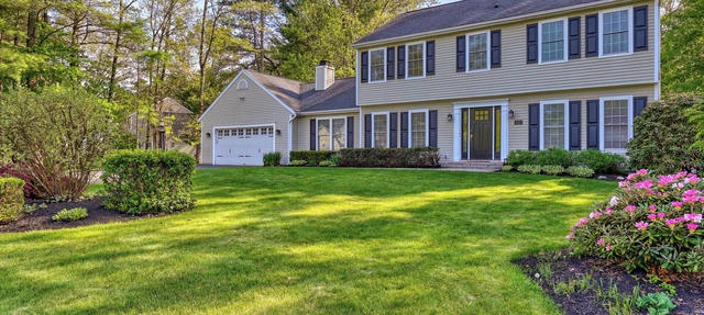 Modern Oasis-Pool, Hot-tub, Bar near Saratoga