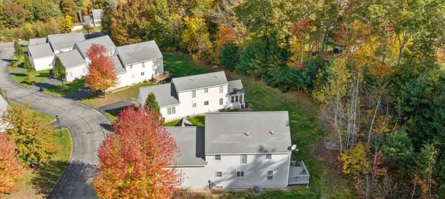 Modern Open Concept 4 Bed 2,5 Bath Mid to LongTerm Private Single Family Home