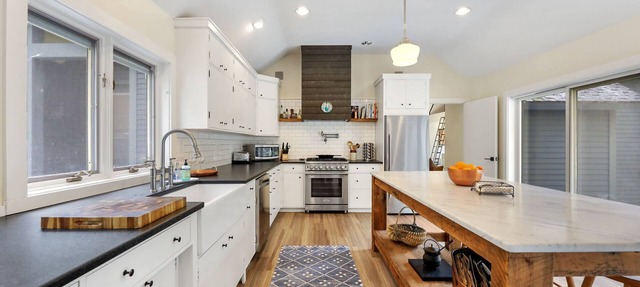 Modern Private Mountain Retreat - Close to Tanglewood & Lakes