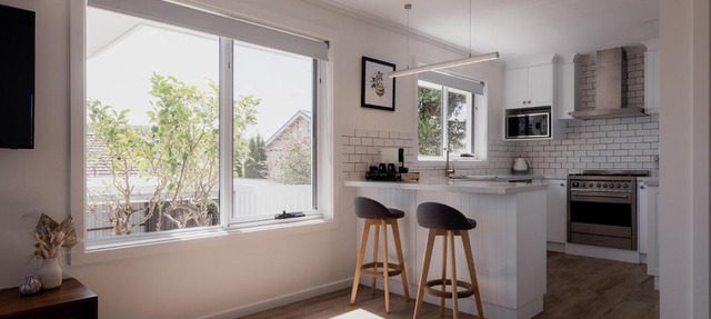 Modern refurbished unit in charming Bellerive