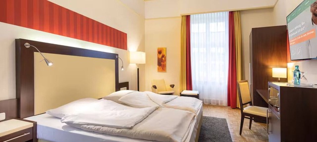 Modern Room Just Steps from Bonn’s Top Attractions – Ideal for Urban Explorers!