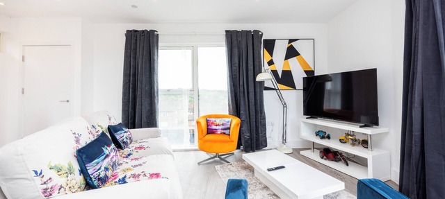 Modern split level Apartment With Living room and Bedroom Balconies And Parking
