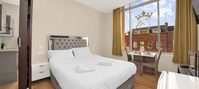 Modern Studio 1 Min Walk to Ilford Station