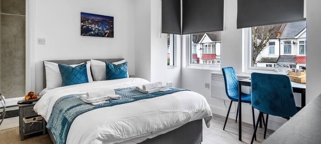 Modern Studio Rooms in Wembley 3