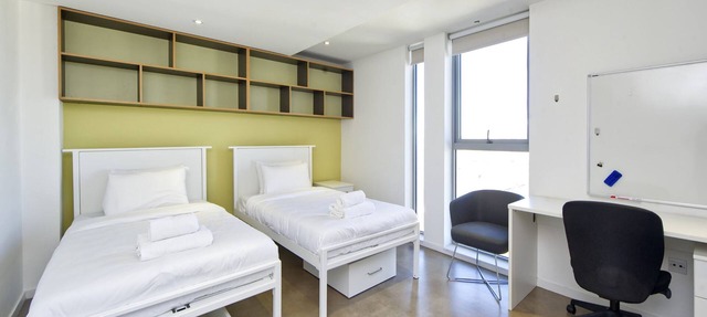 Modern-Style Student Studio in London