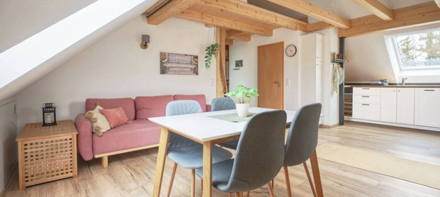 Modern vacation apartment in the Altmühltal in quiet surroundings and close to the lake
