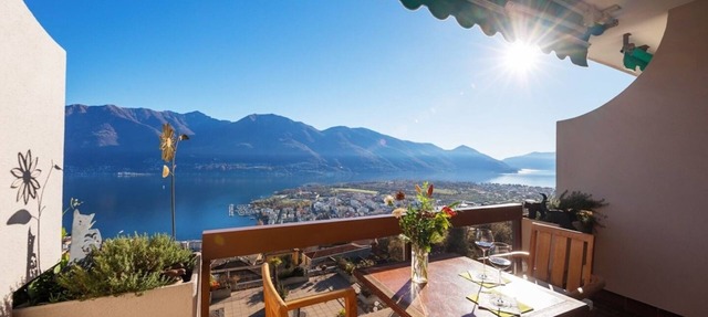 Modern vacation studio on the 3rd floor for 1-2 persons.