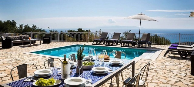 Modern Villa, A/C, Private Pool, Large Terraces & Balcony, Panoramic Sea Views - Nr Trapezaki Beach!