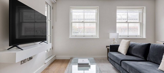 Modern Waterloo 2BR open plan with Balcony on Lower Marsh, by Blueground