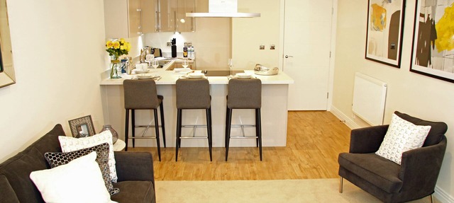 ✨ Modern Welwyn Garden City 2‑Bedroom Serviced Apartment with Free Parking ✨