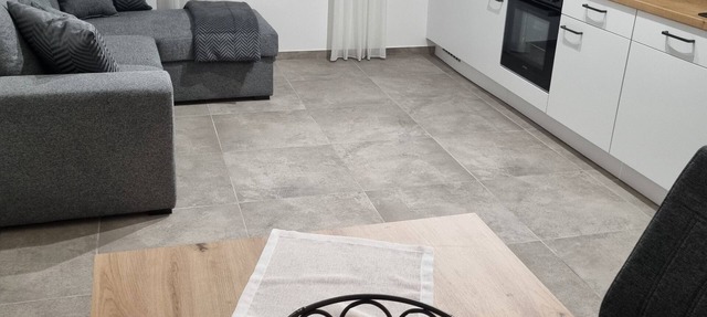 Moderne Ferienwohnung mit Großer Terrasse
