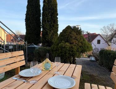 Modernes Serviced Apartment - FeWo Franken Idyll