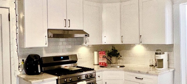 Montclair Marvel: Updated spacious apartment in Verona, NJ, close to Montclair!