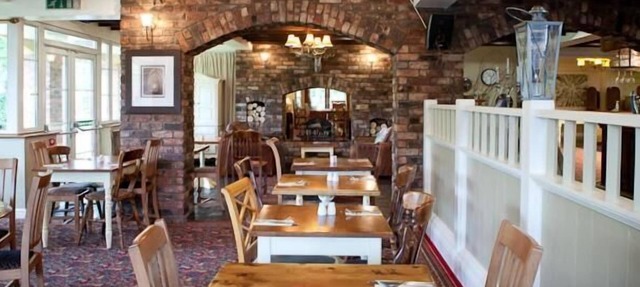 Moreton Park Lodge