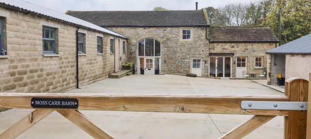 Mosscarr Barn