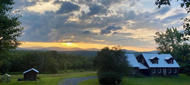 Mountain Glow Meadow: Serene Dark Sky Retreat