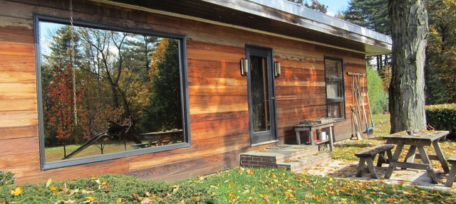 Mountain View: Comfort and Calm. Wood-burning Fireplace.