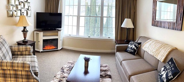 Mountain View Suite at Jiminy Peak - Ski On Off - Near Elevator, Pool, and Lobby