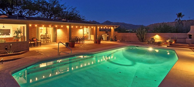 Mountain Views/Pool/Hiking