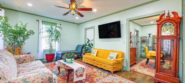 Must-See Okemo Mountain Resort- 1 private Room in a 3-bedroom house, Springfield