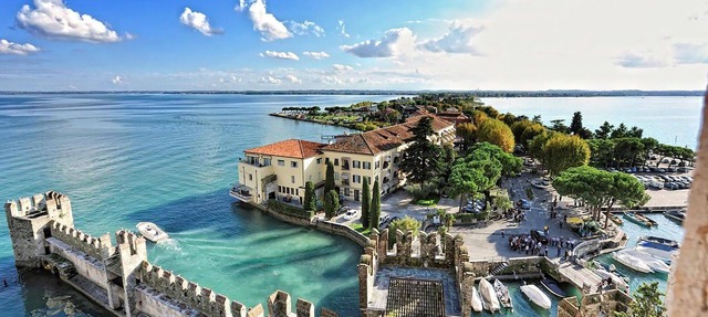 My Rental Homes - Villabella with amazing view and private garden of about 5500 sqm