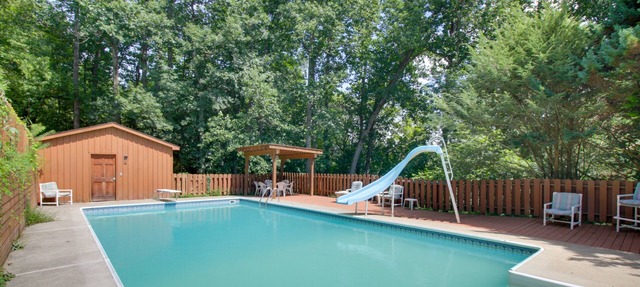 Natural Bridge Retreat w/ Private Outdoor Pool!
