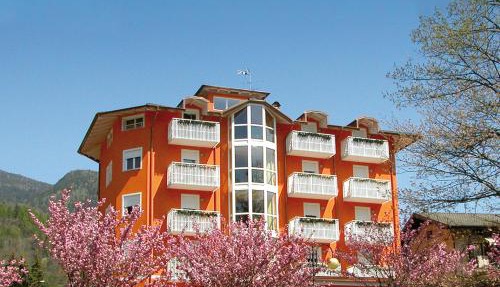 Nature Bio Hotel Elite