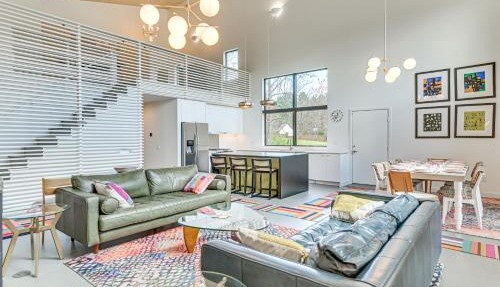 Nature Lovers' Paradise! Luxe Retreat w/Game Room