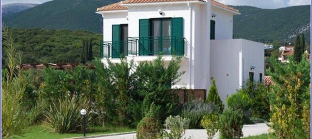 Nefeli (2 Bedrooms, Sleeps 4 upstairs)