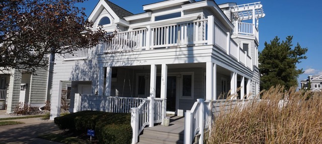 Nestled in a quiet part of town; close to recreation and a beautiful beach on 8th Street