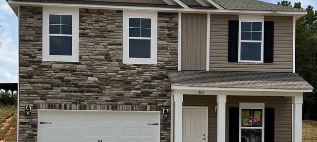New 4 Bdr Home Close to Clemson U & Lake Hartwell
