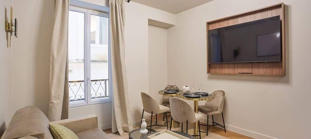 New apartment Center of Paris/Le Marais