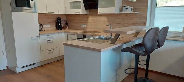 NEW BUILD-Wonderful, modern and high-quality DHH, garden, wallbox, WLAN, near the lake