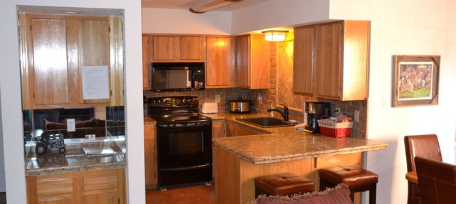 New kitchen appliances and washer/dryer! THE nicest condos in Angel Fire!