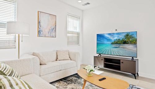Newly Built Stylish 3BR Oasis Home in Palm Desert