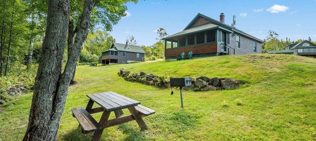 Niboban Cabin 7 - Nice cabin on Rangeley Lake in the Niboban cottage community