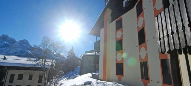 Nice apartment for 5 people with WIFI, TV, balcony and pets allowed