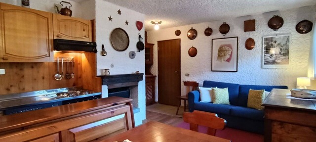 Nice apartment for 6 guests with WIFI, TV and patio