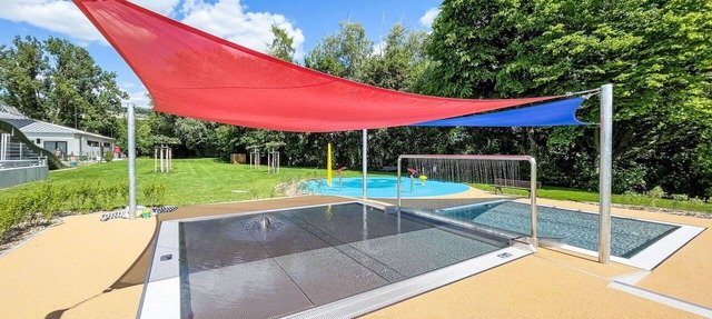 Nice apartment in villa for 5 guests with WIFI, TV, terrace and pets allowed