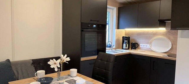 Nice apartment in villa for 4 guests with WIFI, TV and terrace