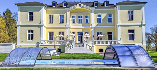 Nice home in Schmuggerow with sauna