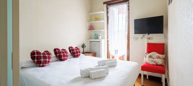 [Niguarda-Bicocca] Studio Apartment with balcony