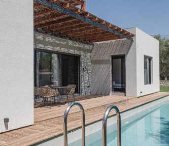 NIMA Suites