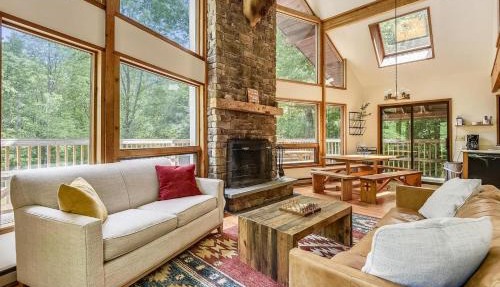 Northeast Passage Chalet