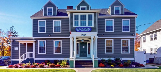 Nurse-Ready Studio Retreat! 2 Mi to Dtwn Holyoke