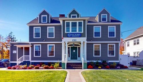 Nurse-Ready Studio Retreat! 2 Mi to Dtwn Holyoke