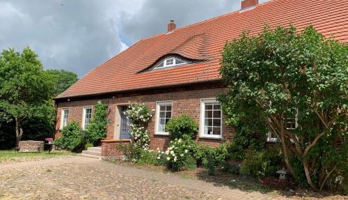Nussbaumhof mit Koppel