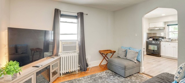 NYC Area Home Base, 7 Mi to MetLife Stadium!