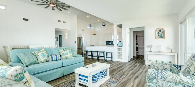 Ocean front home w/direct beach access, pet friendly and shared community pool